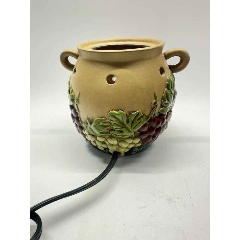 Scentsy Grapevine Wax Warmer Full Size Retired Tuscan Grape Bunches W/ NEW Bulb